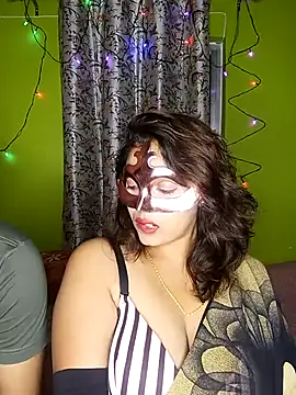 Exotic couple 38 online show from November 27, 2025, 7:14 pm