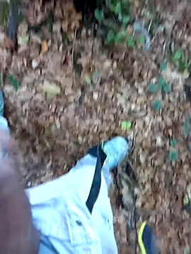 Snapshot of Mafiotul27 chatting on October 8, 2025, 2:07 pm Mafiotul27 online show from October 8, 2025, 2:07 pm