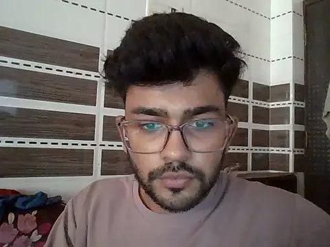 Snapshot of DoctorAlonee46 chatting on October 13, 2025, 10:28 am DoctorAlonee46 online show from October 13, 2025, 10:28 am