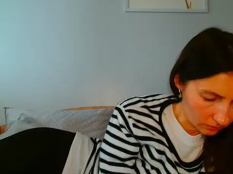 Snapshot of Irina9793 chatting on January 19, 2026, 10:30 am Irina9793 online show from January 19, 2026, 10:30 am