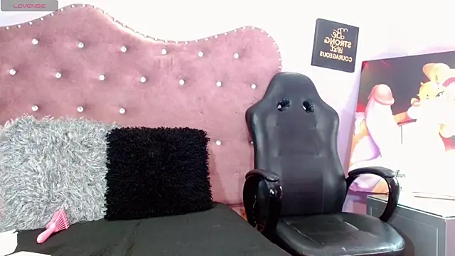 Gabi Prince online show from December 19, 2025, 7:27 pm