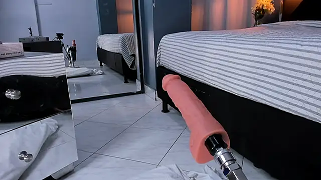 Melissa 23  online show from October 13, 2025, 11:34 am