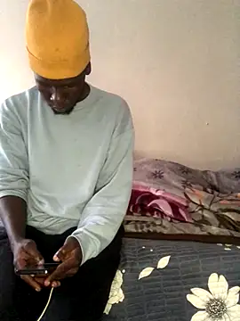 Snapshot of menzix96 chatting on October 13, 2025, 3:35 pm menzix96 online show from October 13, 2025, 3:35 pm