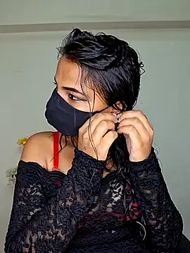 Snapshot of Noor-Bold chatting on November 1, 2025, 4:30 am Noor-Bold online show from November 1, 2025, 4:30 am