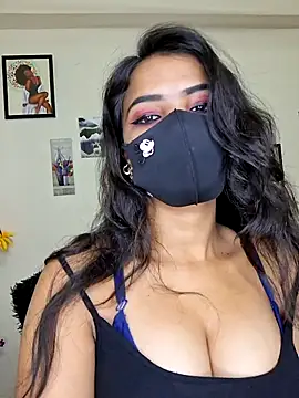 Snapshot of Noor-Bold chatting on November 28, 2025, 3:17 am Noor-Bold online show from November 28, 2025, 3:17 am