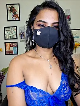 Snapshot of Noor-Bold chatting on December 18, 2025, 3:05 pm Noor-Bold online show from December 18, 2025, 3:05 pm