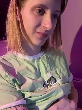 Snapshot of amorearte_m chatting on March 6, 2025, 8:37 pm amorearte m online show from March 6, 2025, 8:37 pm