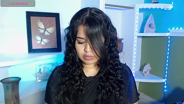 SamanthaSmiithh online show from October 24, 2025, 7:46 pm