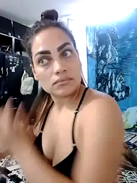 Ehilyn online show from October 3, 2025, 10:00 pm