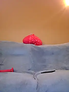 Snapshot of Melody73 chatting on November 26, 2025, 3:56 pm Melody73 online show from November 26, 2025, 3:56 pm