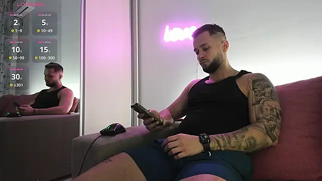 Snapshot of nicholasX1 chatting on February 10, 2026, 5:12 pm nicholasX1 online show from February 10, 2026, 5:12 pm