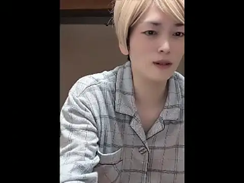 Snapshot of mgnhiroyuki chatting on December 21, 2025, 5:20 am mgnhiroyuki online show from December 21, 2025, 5:20 am