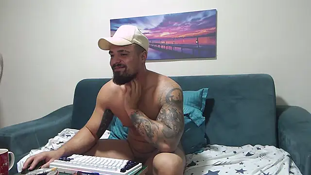 Tiberius hunk online show from September 24, 2025, 6:09 am