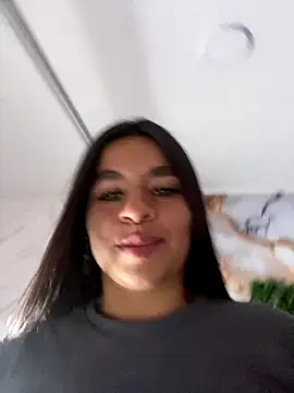 Snapshot of sofia_23x chatting on October 3, 2025, 1:01 pm sofia 23x online show from October 3, 2025, 1:01 pm