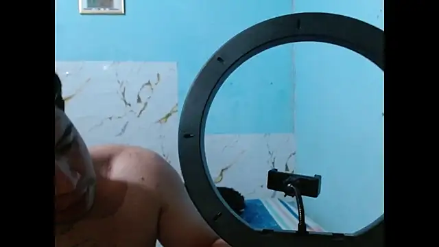 lunaxxx 69 online show from March 12, 2025, 2:20 am