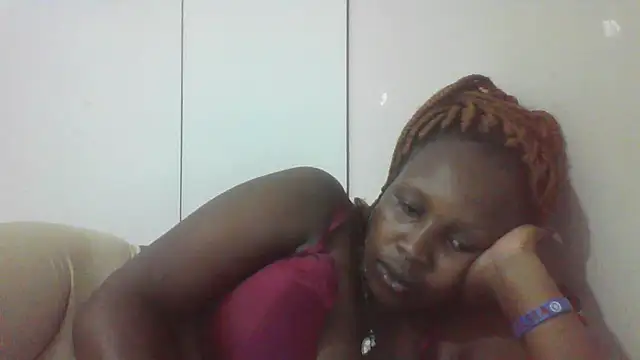 Squirt Goddesss online show from October 19, 2025, 4:43 pm