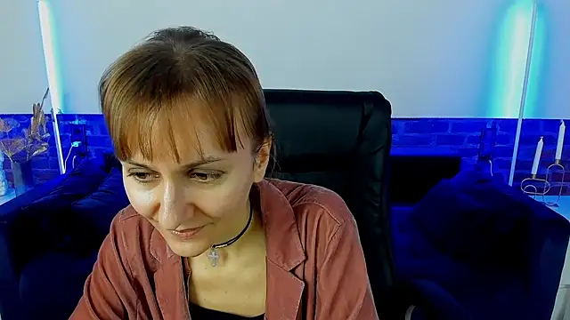 Lady   Marry online show from March 11, 2025, 3:23 pm