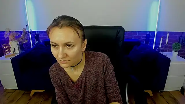 Lady   Marry online show from March 9, 2025, 6:50 am