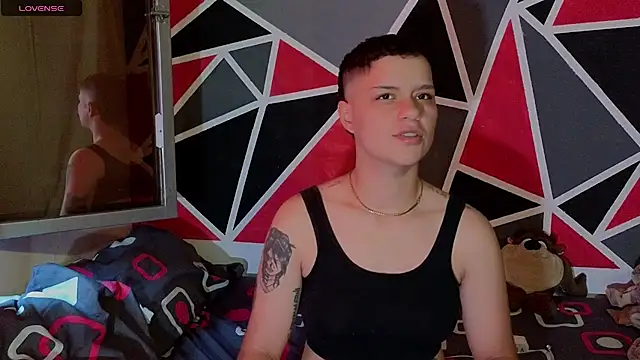 Snapshot of demimoore222 chatting on September 19, 2025, 9:30 pm demimoore222 online show from September 19, 2025, 9:30 pm