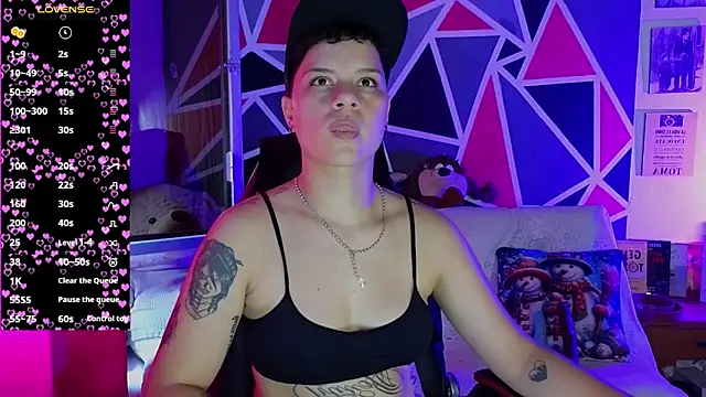 demimoore222 online show from April 8, 2026, 4:19 pm