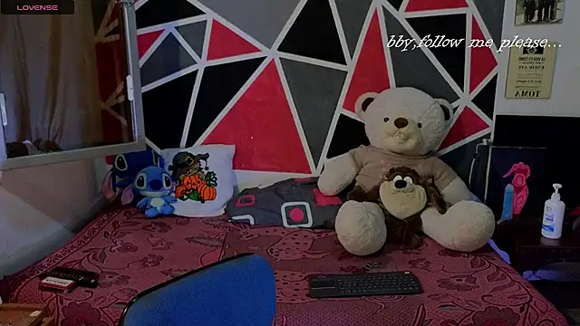 Snapshot of demimoore222 chatting on November 4, 2025, 8:34 pm demimoore222 online show from November 4, 2025, 8:34 pm