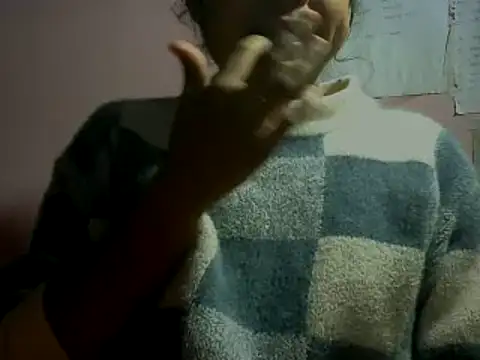 mayra89 online show from December 5, 2025, 2:48 pm