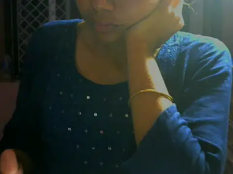 mayra89 online show from September 9, 2025, 4:05 pm