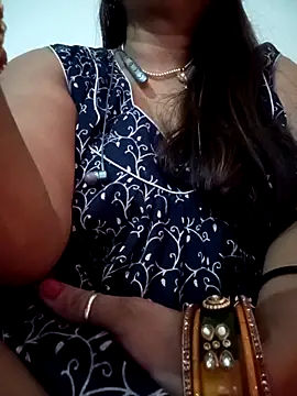 Snapshot of Neha-Bhabhi-Rasily chatting on January 31, 2026, 8:51 pm Neha-Bhabhi-Rasily online show from January 31, 2026, 8:51 pm