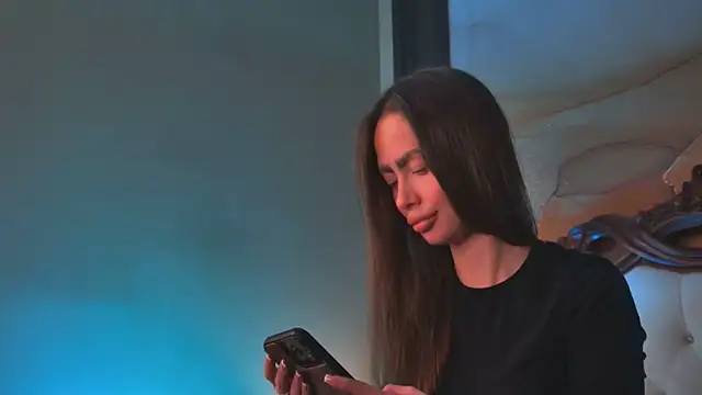 Snapshot of Amanda_River chatting on May 30, 2026, 9:15 am Amanda River online show from May 30, 2026, 9:15 am