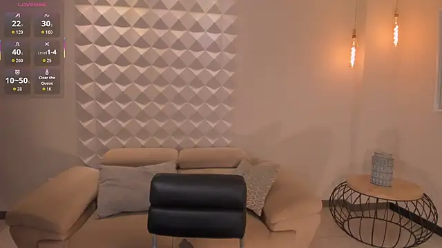 MaddisonCollins online show from October 10, 2025, 7:47 pm