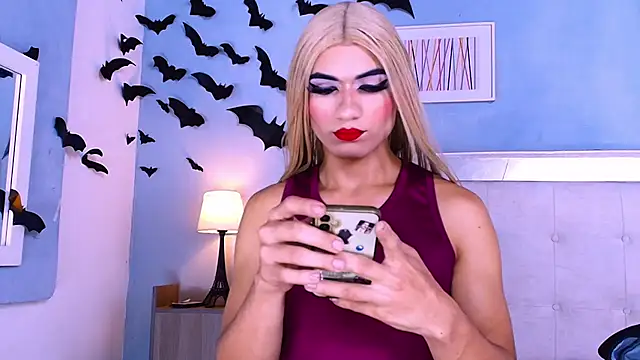 Emily Castillo 1 online show from November 8, 2025, 5:22 am