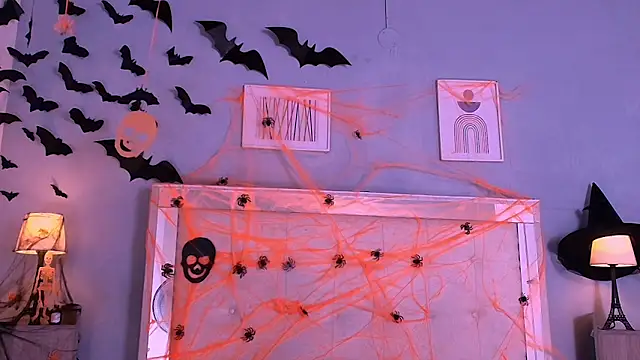 Emily Castillo 1 online show from October 21, 2025, 5:40 am