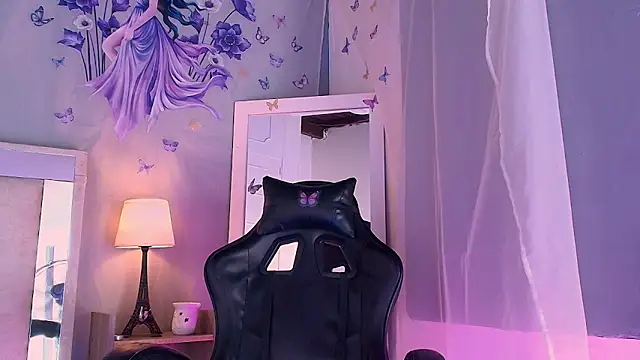 Emily Castillo 1 online show from March 9, 2026, 5:55 am