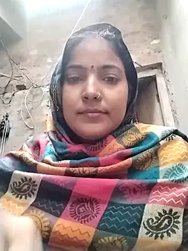 Maidangirl online show from November 15, 2025, 10:30 am