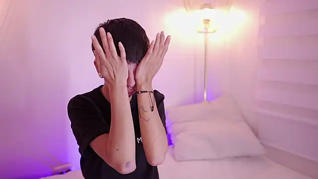 tommy blue online show from February 2, 2026, 4:28 pm