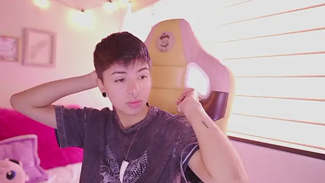 tommy blue online show from March 26, 2026, 12:58 pm