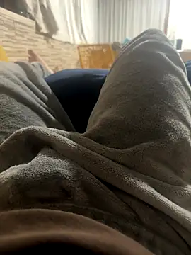 ategurl192 online show from November 17, 2025, 5:39 pm