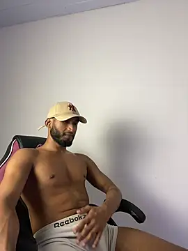 Snapshot of Dasul_ chatting on June 13, 2026, 9:13 pm Dasul online show from June 13, 2026, 9:13 pm