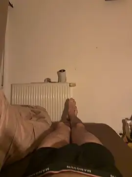 Yves1999 online show from March 3, 2025, 4:43 am