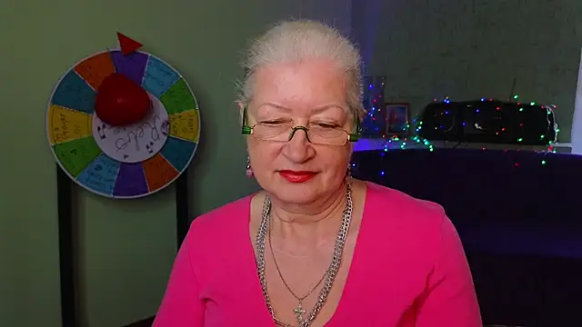 Snapshot of Maya_Mayflower chatting on March 15, 2025, 6:25 am Maya Mayflower online show from March 15, 2025, 6:25 am