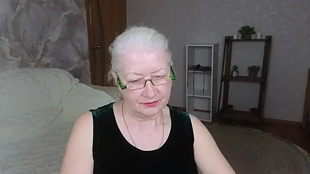 Snapshot of Maya_Mayflower chatting on March 20, 2025, 3:25 pm Maya Mayflower online show from March 20, 2025, 3:25 pm