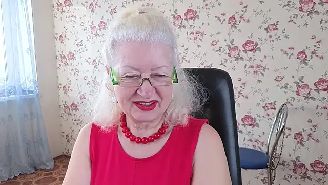 Snapshot of Maya_Mayflower chatting on September 22, 2025, 3:56 am Maya Mayflower online show from September 22, 2025, 3:56 am