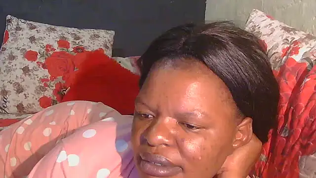 Snapshot of ebony_rose11 chatting on November 25, 2025, 5:02 pm ebony rose11 online show from November 25, 2025, 5:02 pm