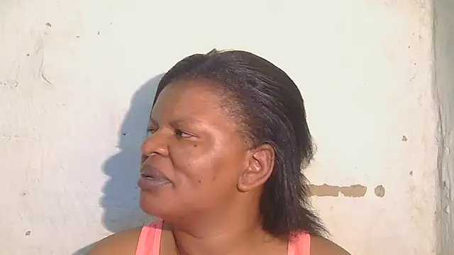 Snapshot of ebony_rose11 chatting on October 31, 2025, 8:05 pm ebony rose11 online show from October 31, 2025, 8:05 pm