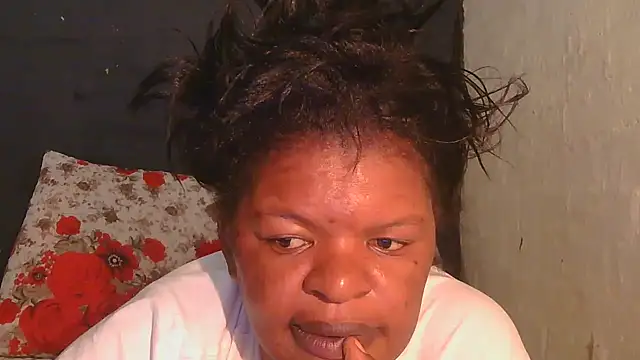 Snapshot of ebony_rose11 chatting on November 7, 2025, 5:39 pm ebony rose11 online show from November 7, 2025, 5:39 pm