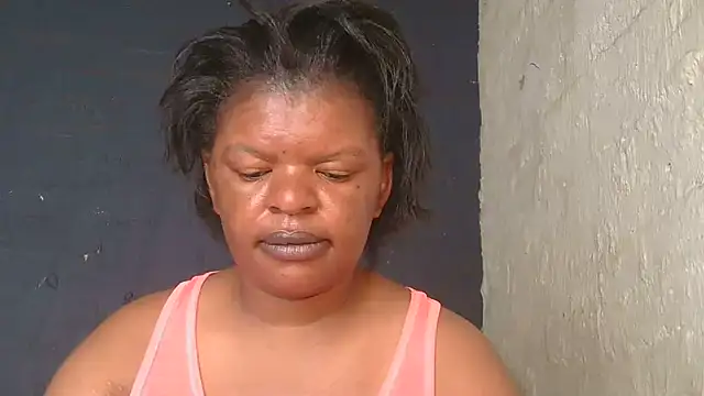 Snapshot of ebony_rose11 chatting on November 8, 2025, 6:06 am ebony rose11 online show from November 8, 2025, 6:06 am