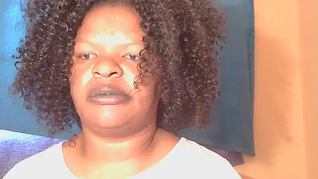 Snapshot of ebony_rose11 chatting on September 14, 2025, 8:37 am ebony rose11 online show from September 14, 2025, 8:37 am