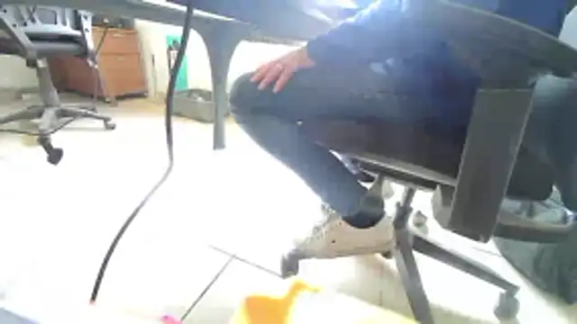 GM51-1988 online show from April 10, 2026, 11:50 am