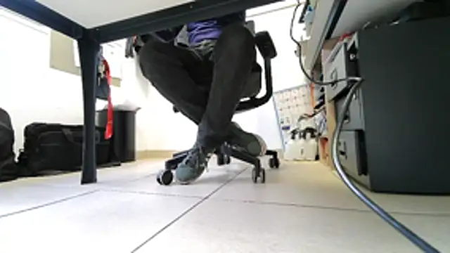 Snapshot of GM51-1988 chatting on February 13, 2026, 2:28 pm GM51-1988 online show from February 13, 2026, 2:28 pm