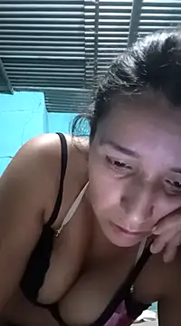 Jenny gir25 online show from March 19, 2025, 2:27 am